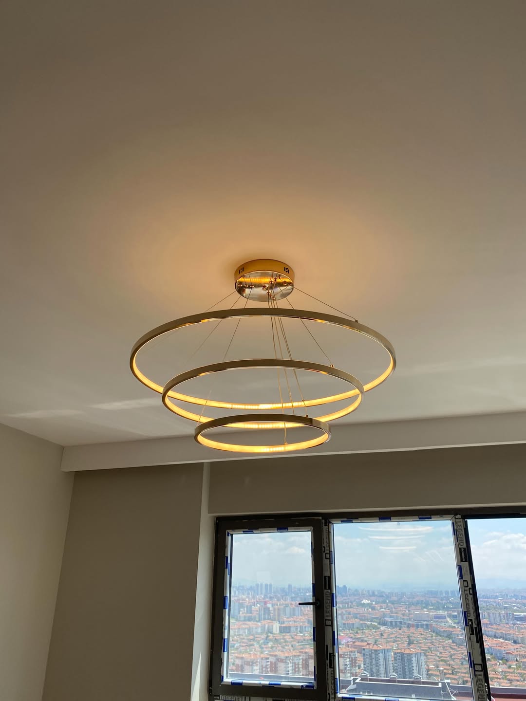 Salon Avizesi